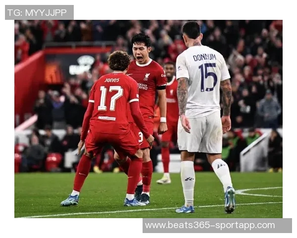 柯蒂斯琼斯感恩萨拉赫支持享受脚下有球的乐趣与挑战