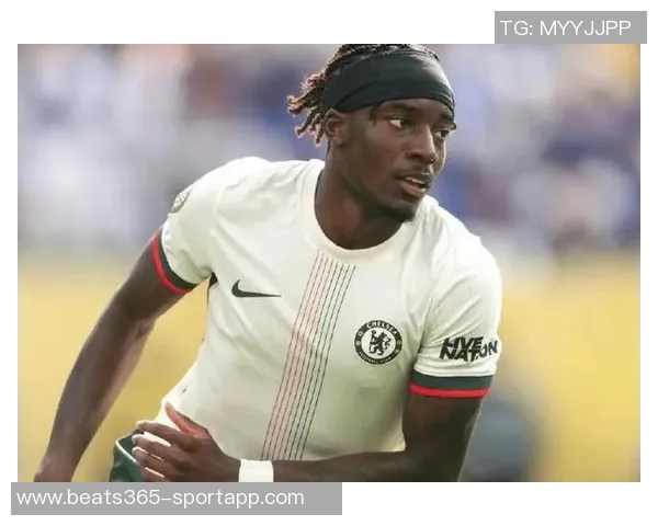 电讯报：科洛穆阿尼佩戴定制面具训练能否出战阿森纳仍未确定