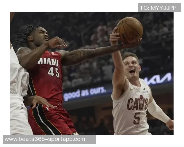 小米切尔：团队配合出色传球流畅避免孤军奋战